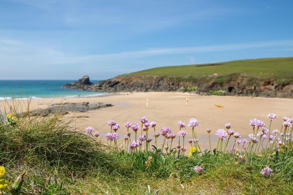 Trethvor House Ensuite Double Room With Free Parking In Quiet Residential Area Padstow Exterior foto