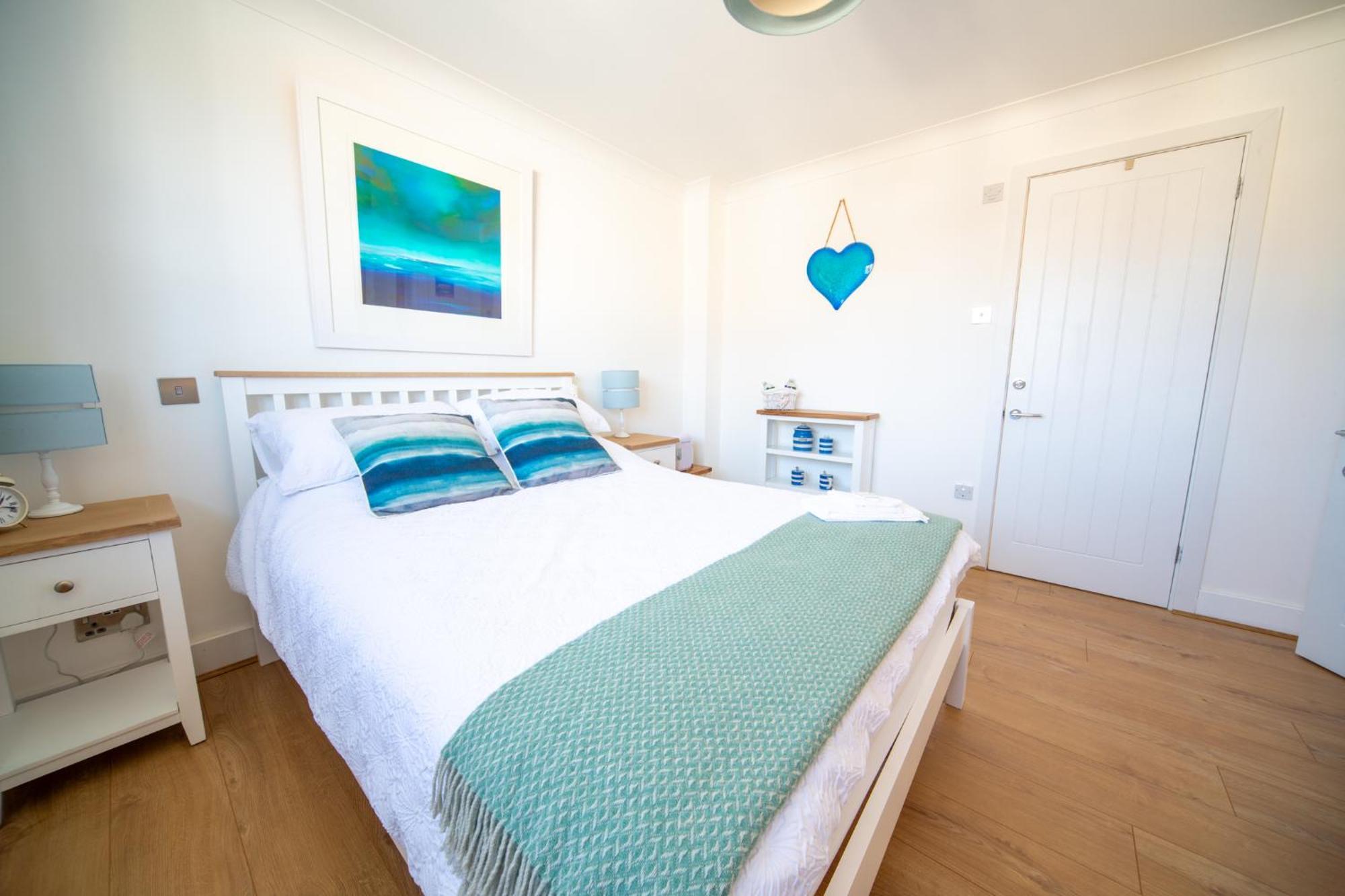 Trethvor House Ensuite Double Room With Free Parking In Quiet Residential Area Padstow Exterior foto