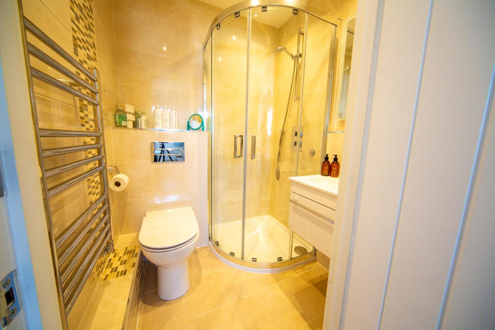 Trethvor House Ensuite Double Room With Free Parking In Quiet Residential Area Padstow Exterior foto